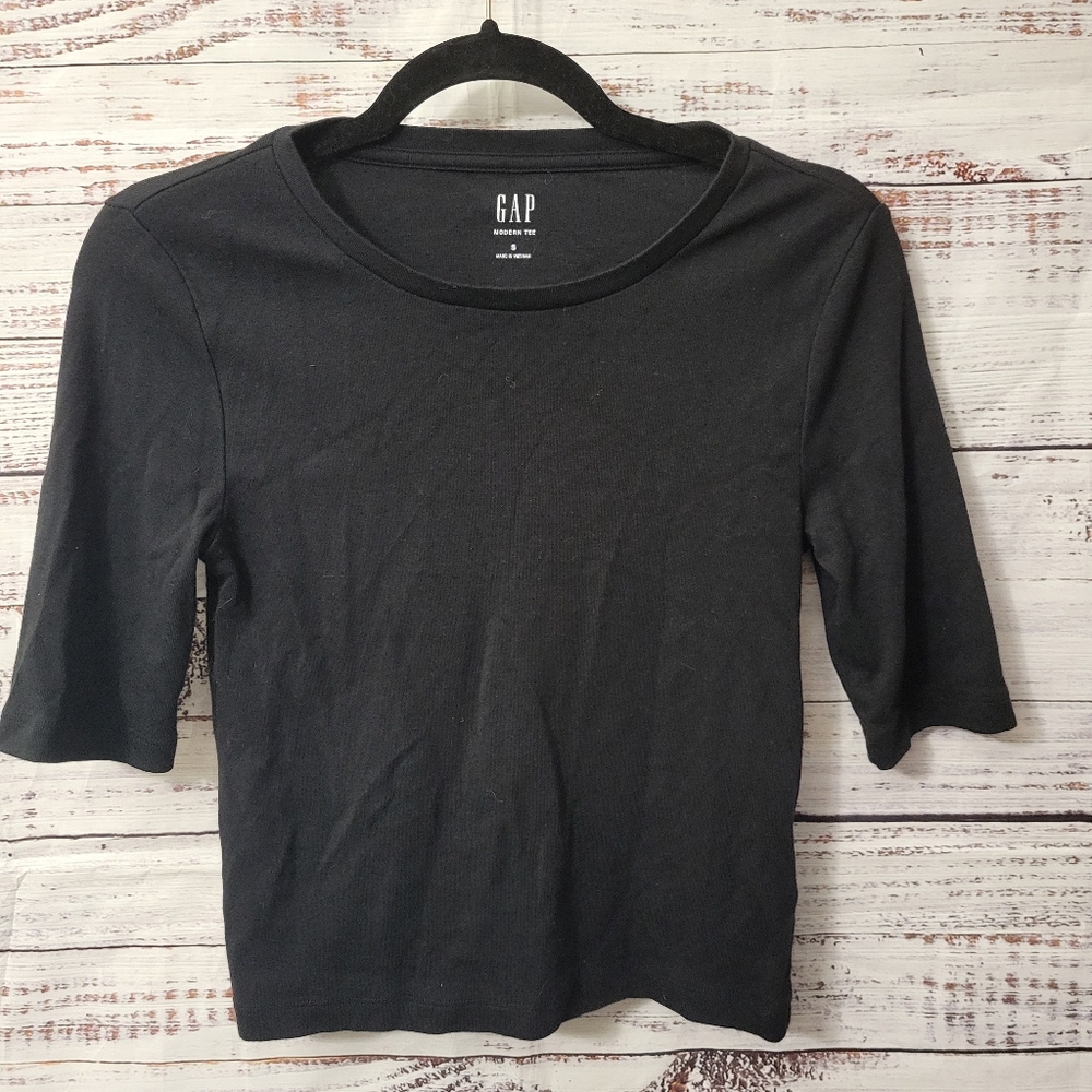 Gap Black S Modren Fit Tee